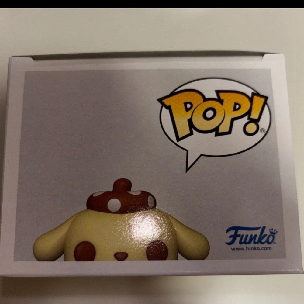 Funko Pop Hello Kitty and Friends Pompompurin 68 HotTopic Exclusive Vinyl Figure